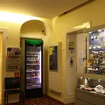 Kurfuerst Am Kurfuerstendamm Berlin