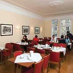 Kurfuerst Am Kurfuerstendamm Berlin