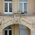 Hotel Kurfuerst Am Kurfuerstendamm Berlin