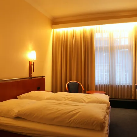 Hotel Kurfuerst Am Kurfuerstendamm Berlijn