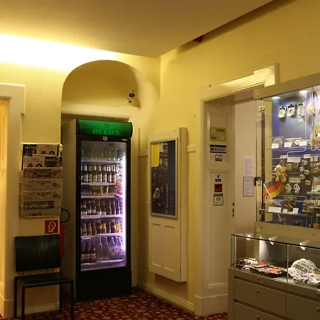 Kurfuerst Am Kurfuerstendamm Berlijn