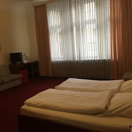 Kurfuerst Am Kurfuerstendamm 3* Berlijn