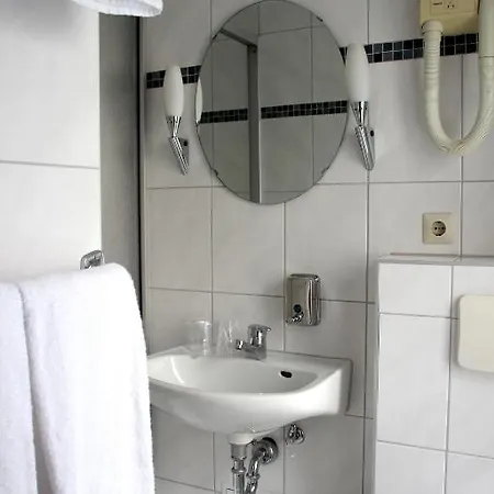 Kurfuerst Am Kurfuerstendamm 3* Berlijn