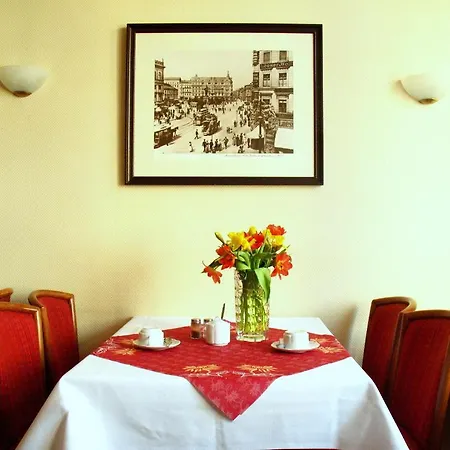 Kurfuerst Am Kurfuerstendamm 3* Berlin