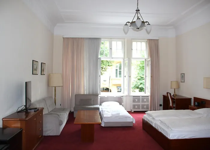 Kurfuerst Am Kurfuerstendamm מלון ברלין