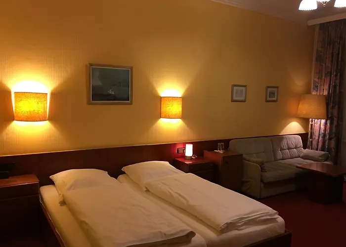 מלון Kurfuerst Am Kurfuerstendamm 3*