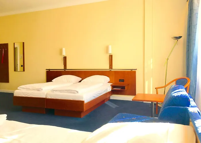 Kurfuerst Am Kurfuerstendamm