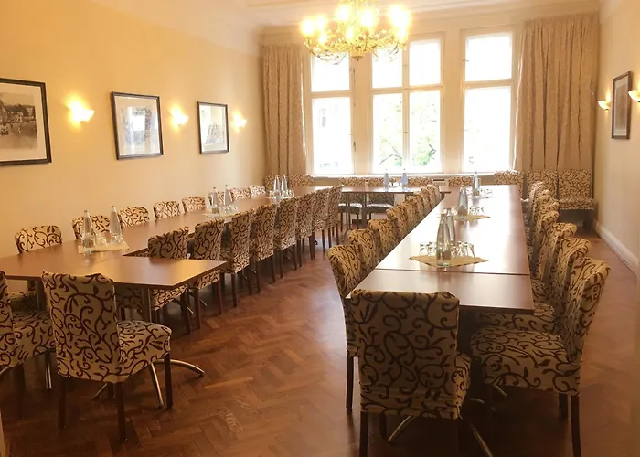 Hotel Kurfuerst Am Kurfuerstendamm