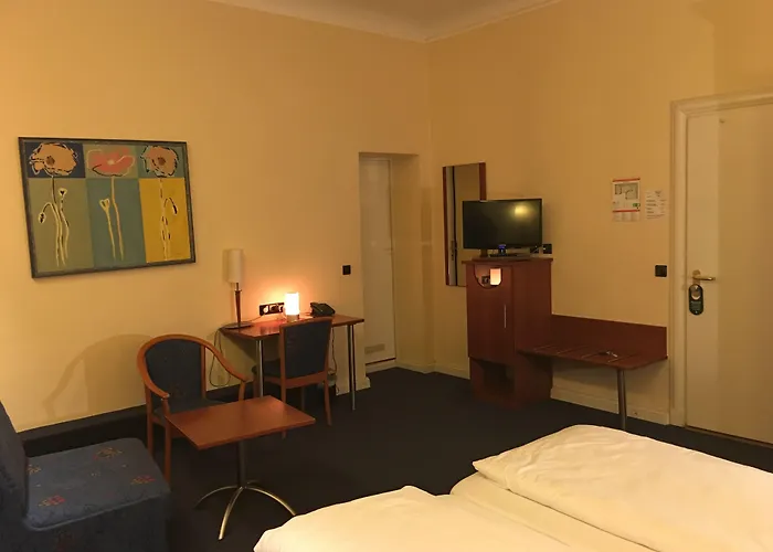 选帝侯大街选民酒店 3*