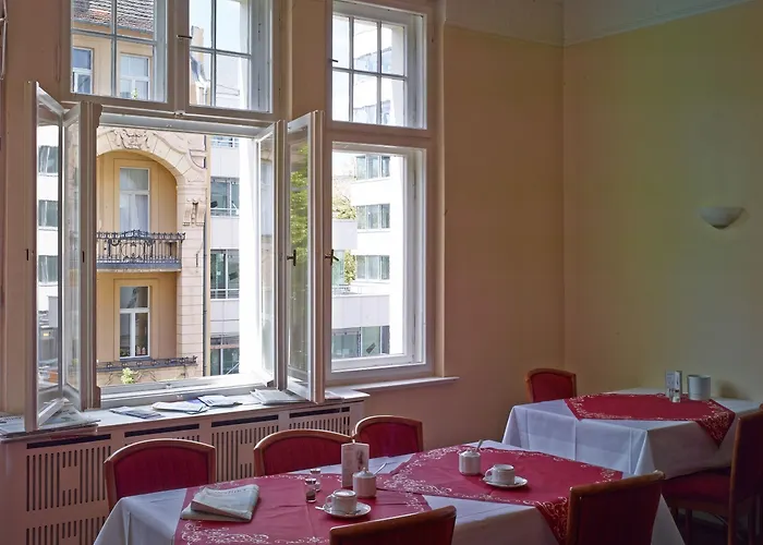 Kurfuerst Am Kurfuerstendamm Hotel