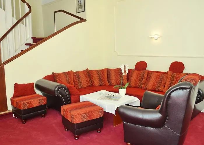 选帝侯大街选民酒店