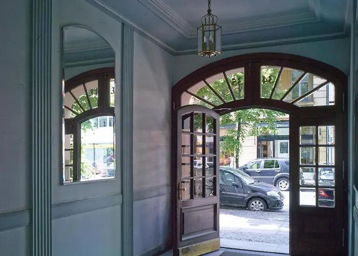 Kurfuerst Am Kurfuerstendamm Hotel