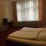 选帝侯大街选民酒店 3* 柏林