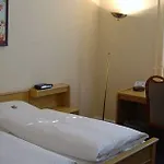 酒店 选帝侯大街选民酒店 3*